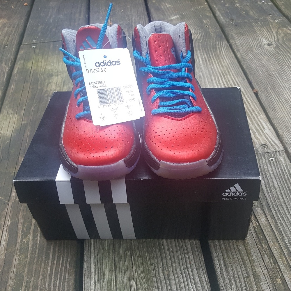 Rose basketball adida sneakers